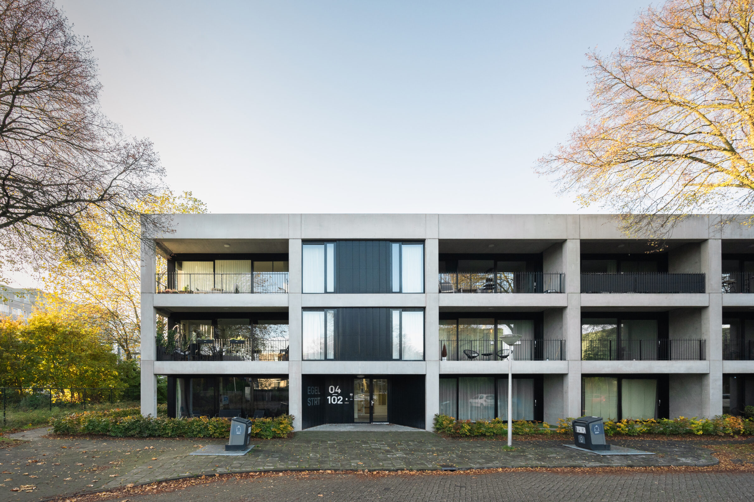 01W-Mitchell-van-Eijk_Burgtbouw_Frankrijkstraat_2024-9