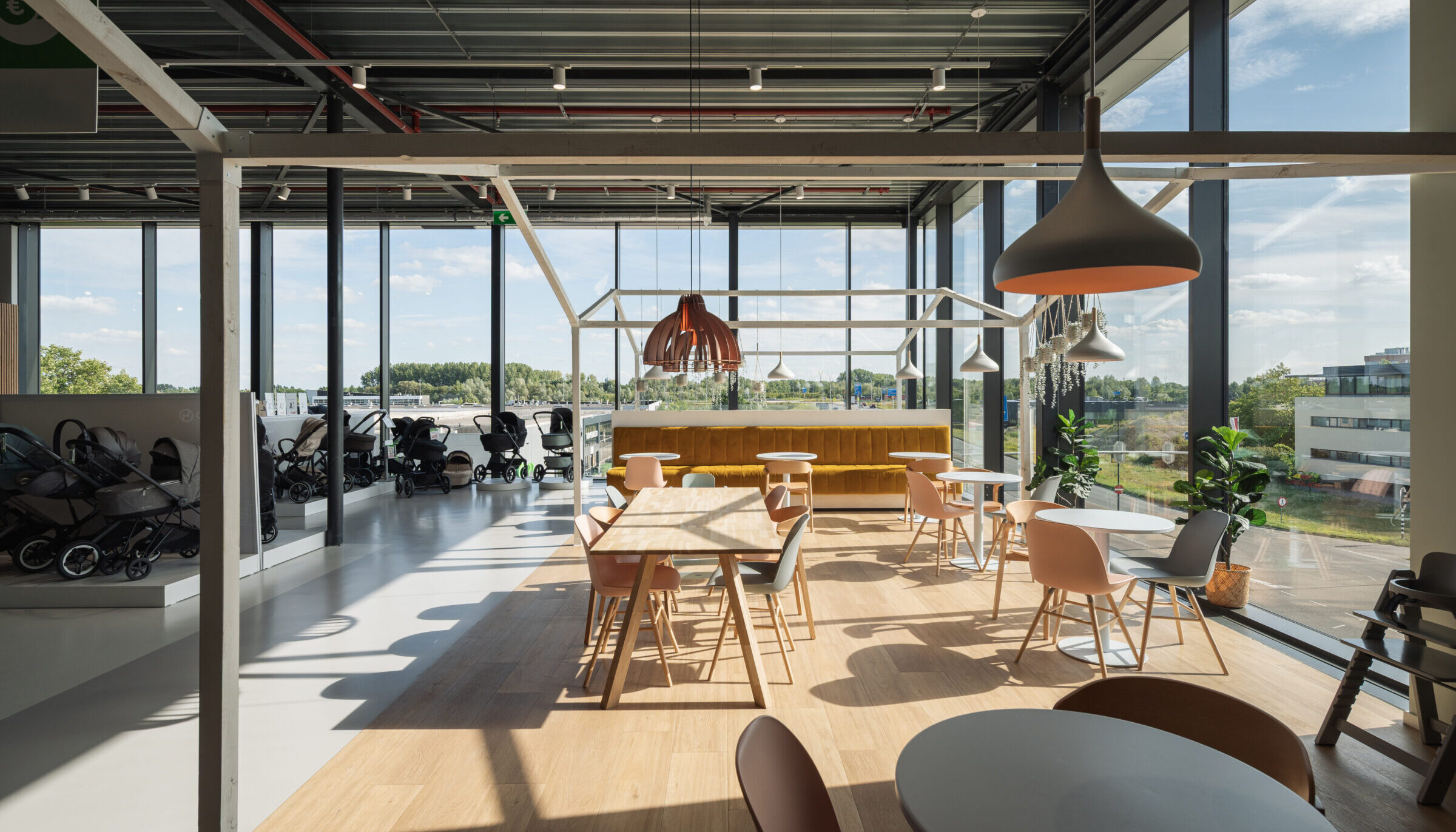 3. Galerij-Mitchell-van-Eijk_Ekkersrijt-Woonboulevard_2025-5