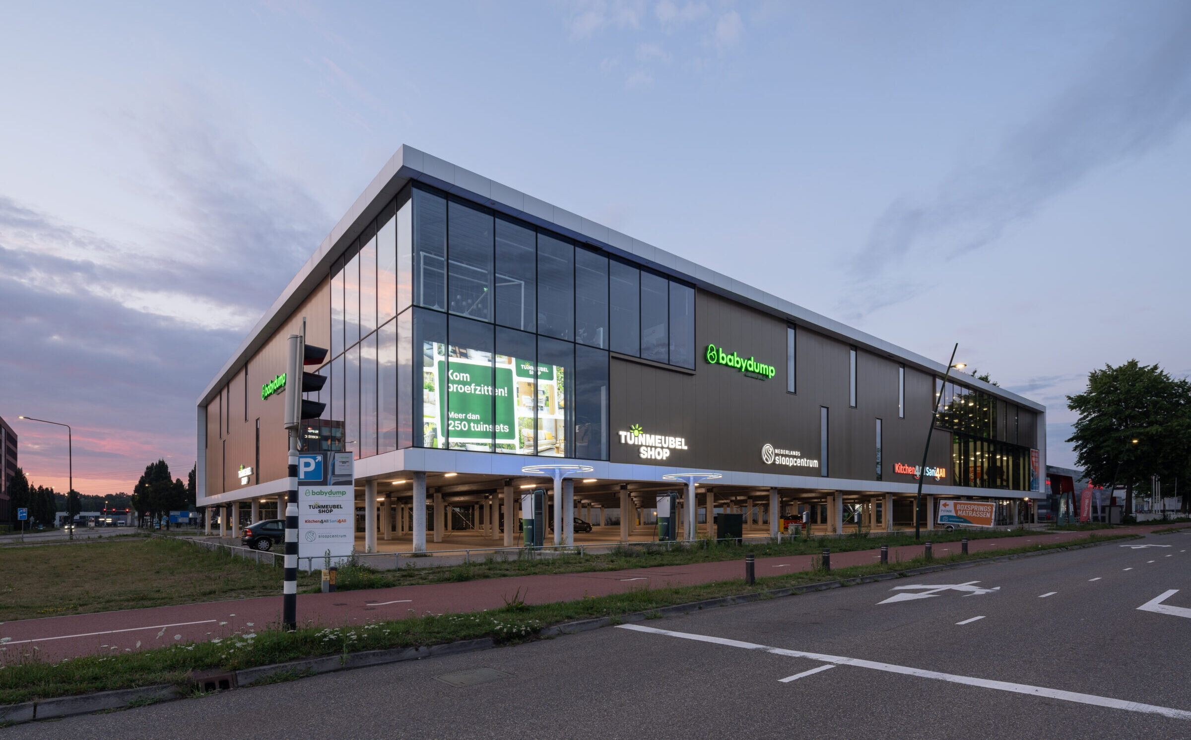 4. Galerij-Mitchell-van-Eijk_Ekkersrijt-Woonboulevard_2025-12