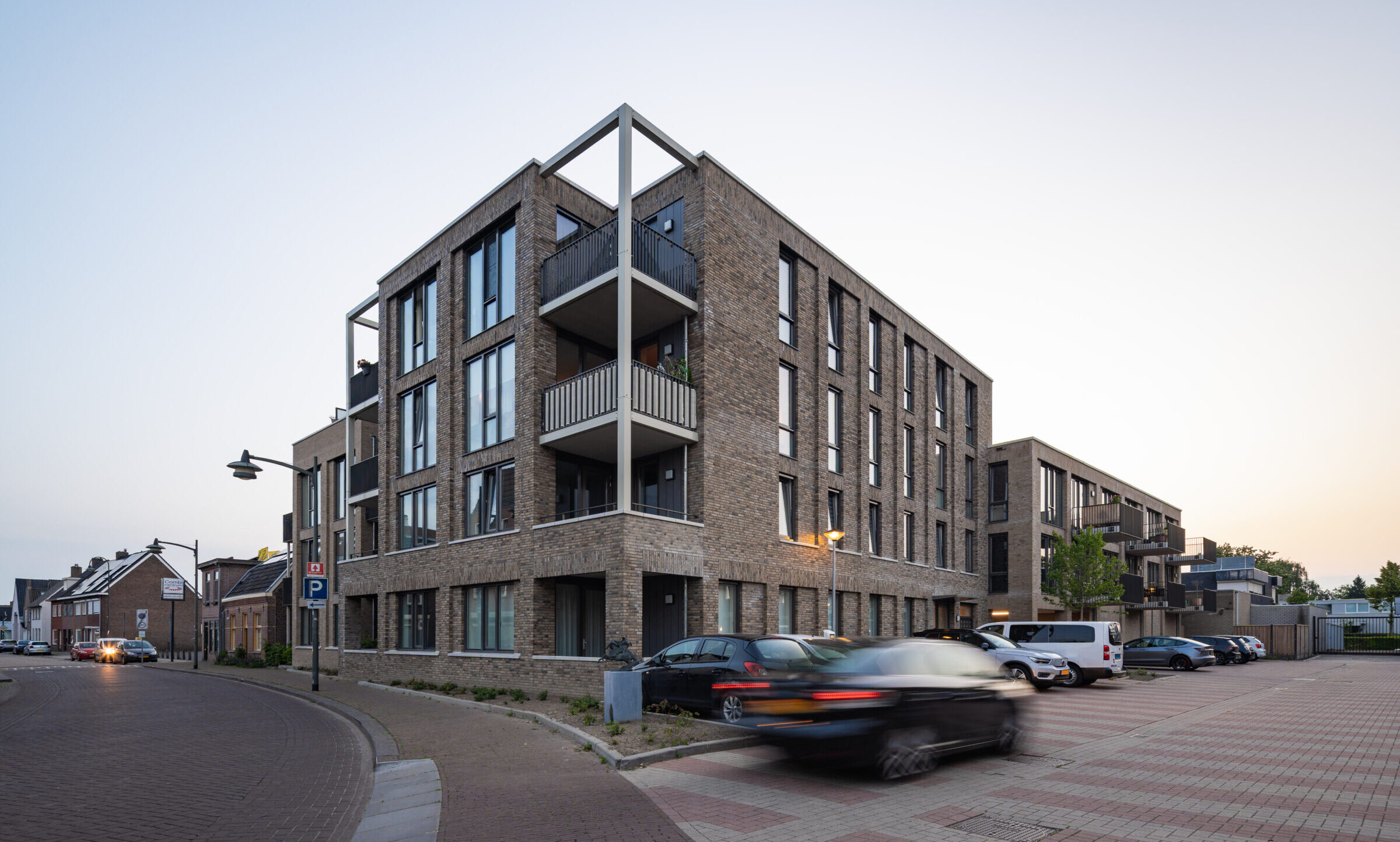 Galerij-Mitchell-van-Eijk_Mierloseweg-Helmond_2025-9